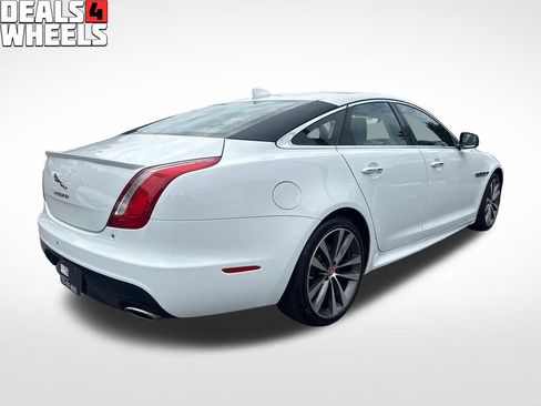 Used 2019 Jaguar XJ R-Sport AWD/4WD image 5