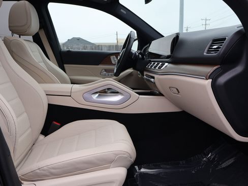 Certified 2025 Mercedes-Benz GLE 450 4MATIC image 29