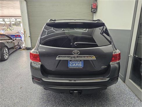 Used 2012 Toyota Highlander 4WD image 4