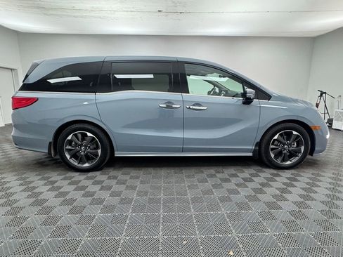 Used 2024 Honda Odyssey Elite image 6