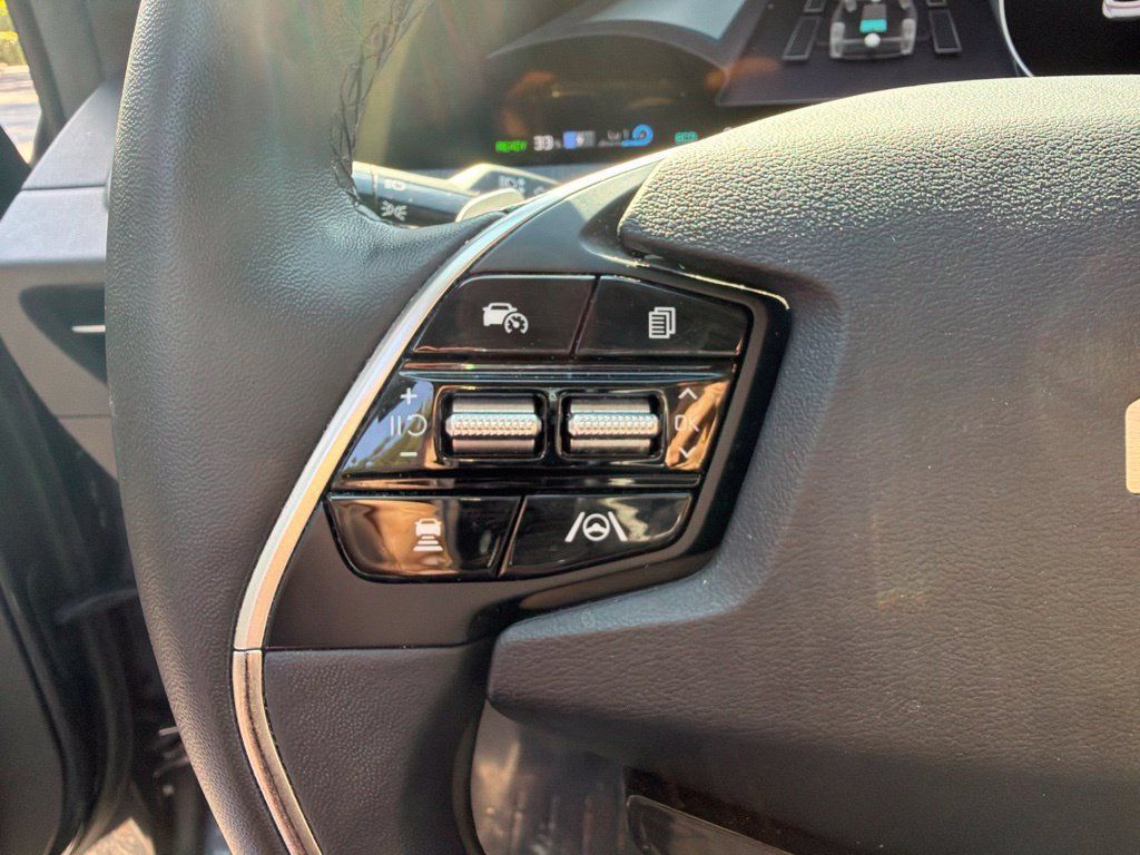 Used 2024 Kia EV6 Light AWD/4WD image 9