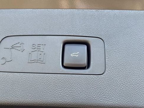 New 2026 Lincoln Corsair Grand Touring AWD/4WD image 12