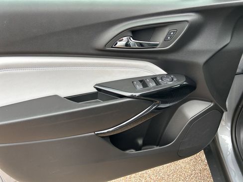 New 2026 Chevrolet Trax LT w/ Driver Confidence Package image 9