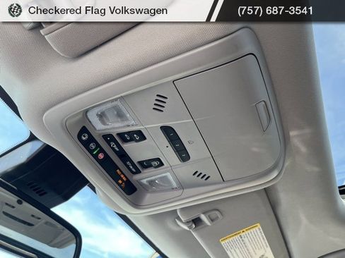 Used 2024 GMC Terrain AT4 image 23