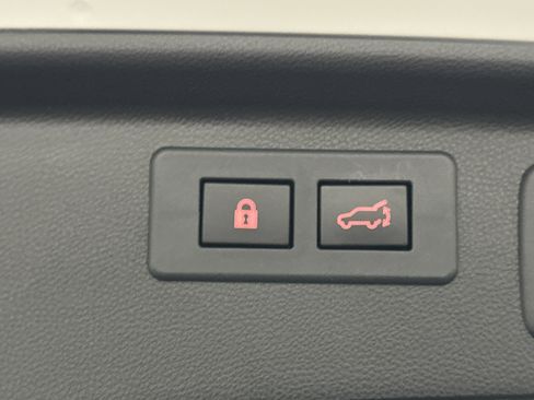 Used 2020 Subaru Forester Touring w/ Popular Package #2 image 15