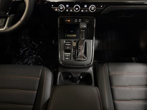 Used 2024 Honda CR-V Sport Touring image 34