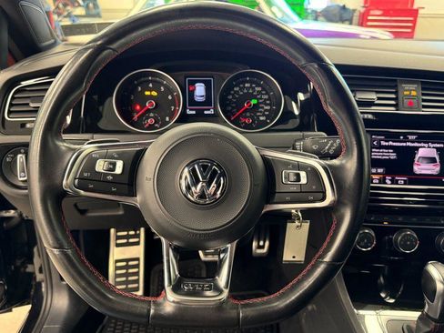 Used 2020 Volkswagen GTI S image 4