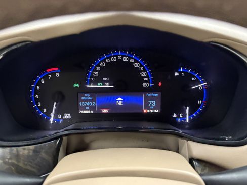 Used 2014 Cadillac CTS Luxury image 35