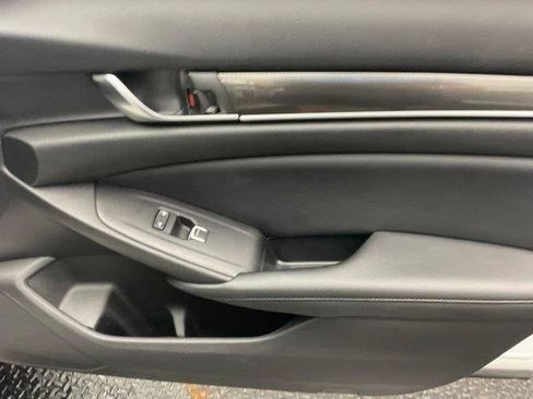 Used 2022 Honda Accord Sport image 25
