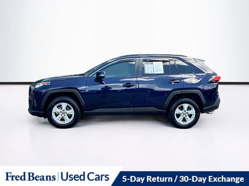 Used 2021 Toyota RAV4 XLE w/ Convenience Package AWD/4WD image 5