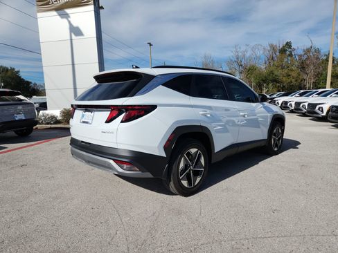 New 2026 Hyundai Tucson SEL image 3