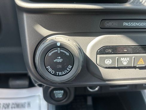 New 2025 Ford Maverick Lariat AWD/4WD image 18