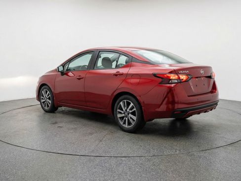 Used 2025 Nissan Versa SV image 6