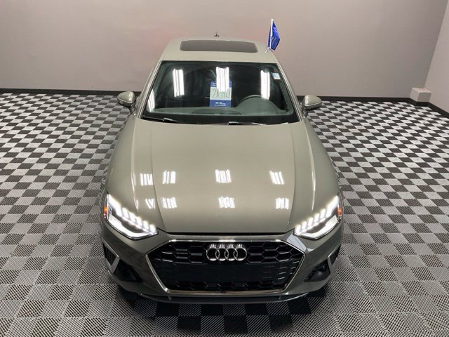 Used 2023 Audi A4 2.0T Premium w/ Convenience Package AWD/4WD image 5