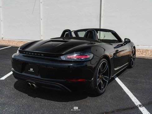 Used 2025 Porsche 718 Boxster S RWD image 37