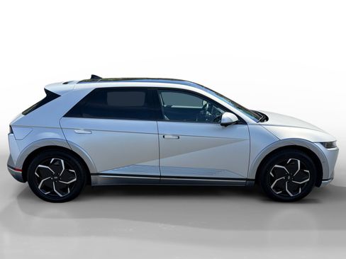 Certified 2023 Hyundai Ioniq 5 Limited RWD image 6