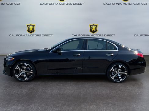 Used 2022 Mercedes-Benz C 300 Sedan w/ Exclusive Trim Package image 8