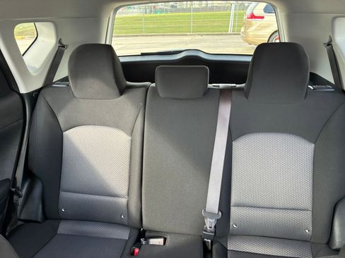 Used 2025 Kia Soul LX w/ LX Technology Package FWD image 31