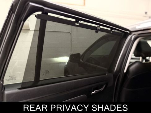 Used 2022 Toyota Highlander XLE image 15