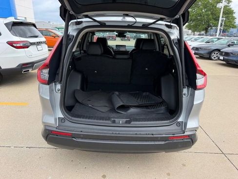 Used 2023 Honda CR-V EX-L image 4