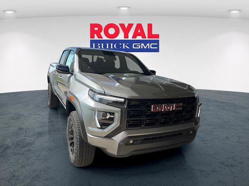 New 2026 GMC Canyon Elevation w/ Convenience Package image 2