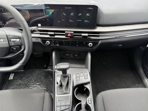 New 2026 Kia Sportage LX w/ LX Convenience Package image 11
