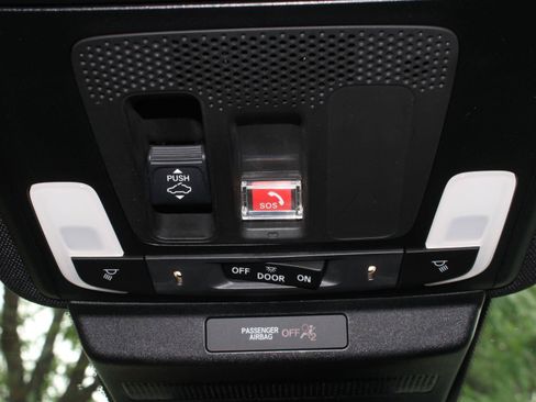 Used 2023 Honda Accord Sport image 11
