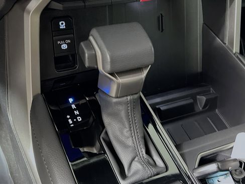 Used 2025 Toyota Tundra Limited image 24