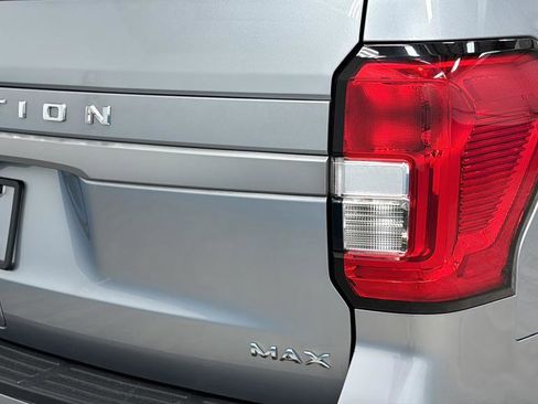 Used 2024 Ford Expedition Max XLT image 41