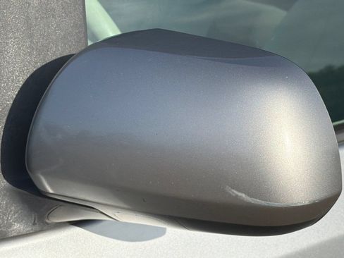 Used 2014 Toyota Sienna LE FWD image 53