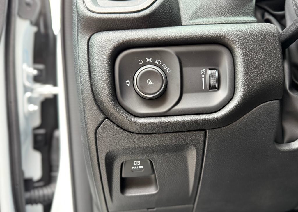 New 2026 RAM 1500 Tradesman AWD/4WD image 22