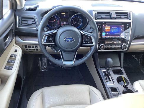 Used 2019 Subaru Outback 3.6R Limited w/ Popular Package #2 AWD/4WD image 10