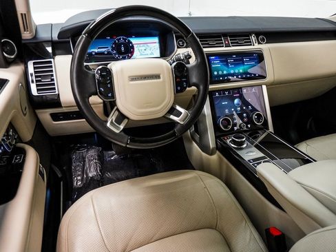 Used 2020 Land Rover Range Rover HSE image 29