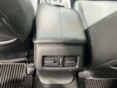 Used 2015 Honda Accord EX-L image 20