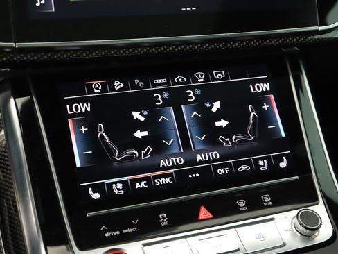 Certified 2023 Audi SQ7 Prestige AWD/4WD image 27