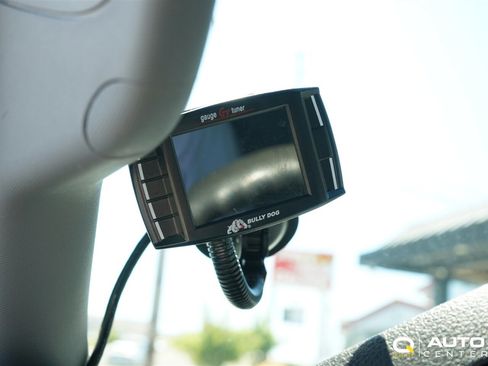 Used 2015 Ford F350 XLT w/ FX4 4x4 Off Road Package image 26