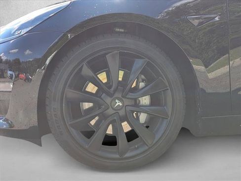 Used 2020 Tesla Model 3 Long Range AWD/4WD image 14