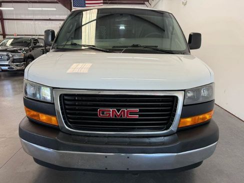 Used 2019 GMC Savana 2500 w/ Driver Convenience Package RWD image 5