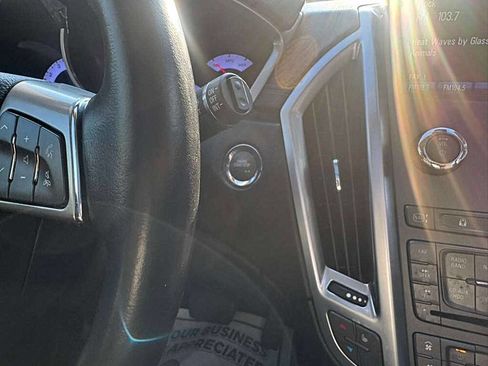 Used 2012 Cadillac SRX Luxury image 23