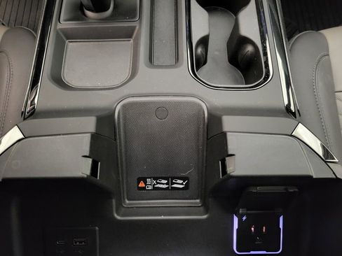 New 2024 Chevrolet Silverado 1500 ZR2 w/ ZR2 Bison Edition image 8