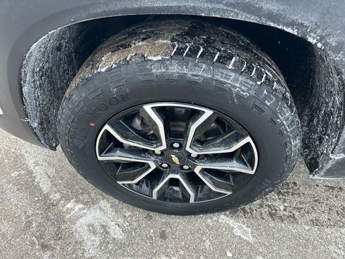 Certified 2023 Chevrolet TrailBlazer ACTIV w/ Sun and Liftgate Package image 11