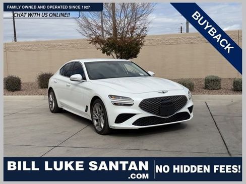 Used 2022 Genesis G70 2.0T image 1