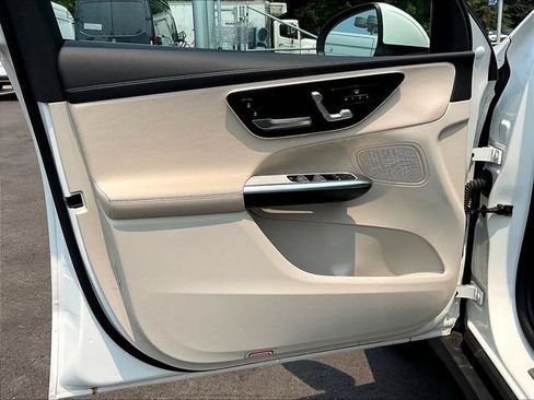 Certified 2023 Mercedes-Benz GLC 300 4MATIC image 22