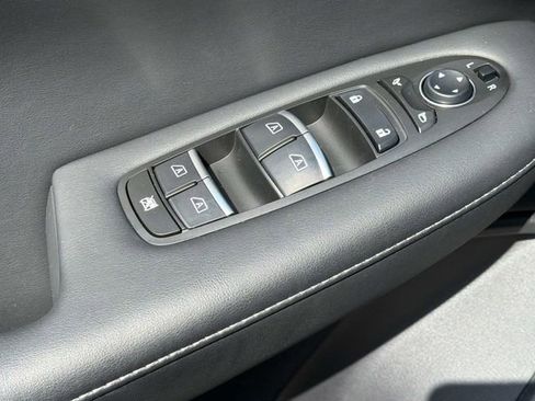 Certified 2025 INFINITI QX50 Luxe AWD/4WD image 26
