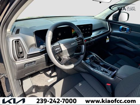 New 2026 Kia Sorento LX image 24
