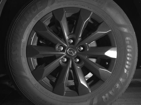 Used 2025 MAZDA CX-50 AWD 2.5 S w/ Select Package image 14