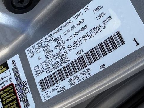 Certified 2026 Toyota Tundra Limited RWD image 30