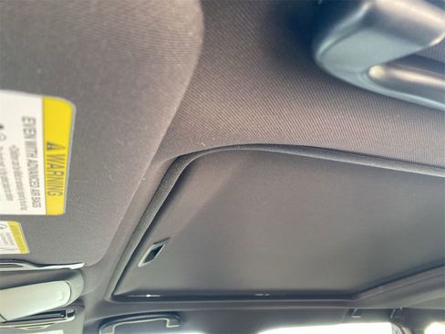 New 2025 Subaru Forester Limited w/ Popular Package image 18