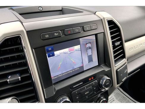 Used 2021 Ford F350 Lariat w/ Lariat Ultimate Package AWD/4WD image 23