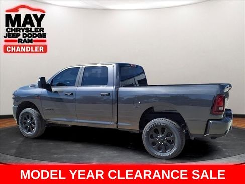 New 2025 RAM 2500 Big Horn AWD/4WD image 3